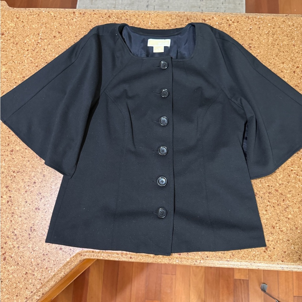 Michael Kors Cape-Jacket 
SZ LG